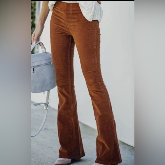 Wrangler Pants - Wrangler women’s Burnt Orange Color Pull On Corduroy Flare Pants Size M NEW